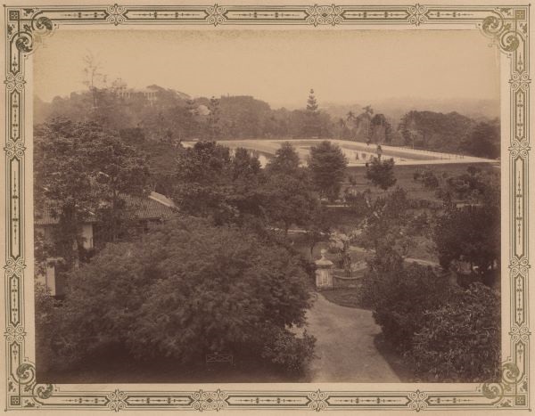 Singapore’s First Swimming Pool Opens