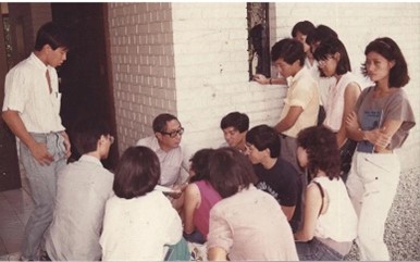Lee Kip Lin with his architecture  students at his home in the 1970s
