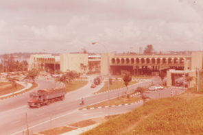 Old Woodlands Checkpoint, c. late 1970s  Courtesy of Immigration & Checkpoints Authority