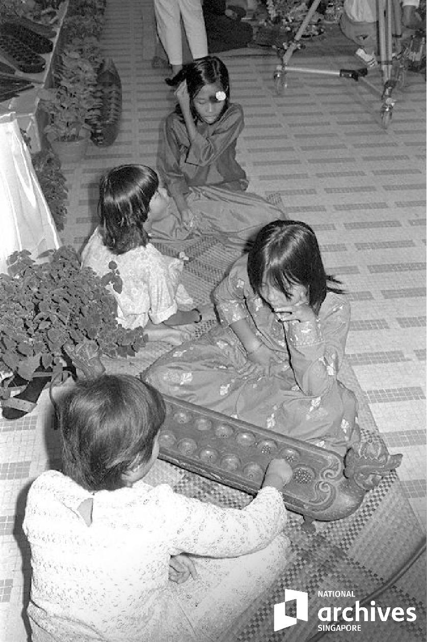 childhood days image